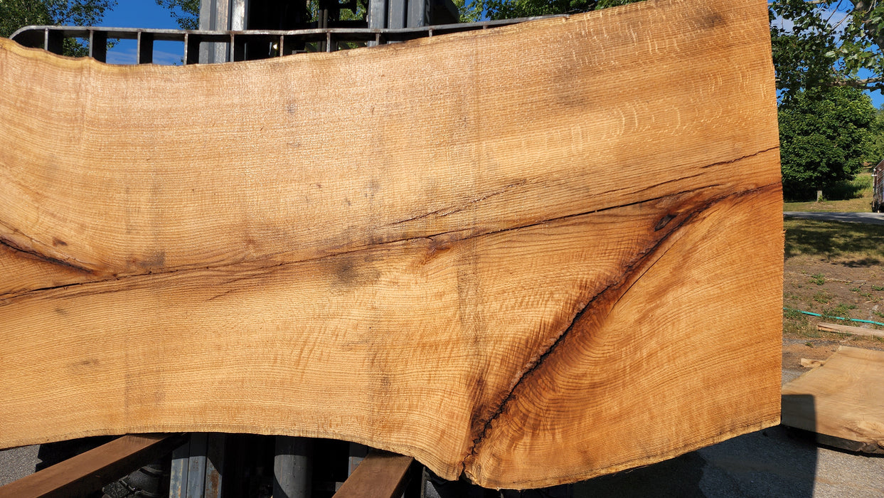 Quarter Sawn Red Oak #8070(OC) - 2-3/4" x 35" to 54" x 116" FREE SHIPPING within the Contiguous US.