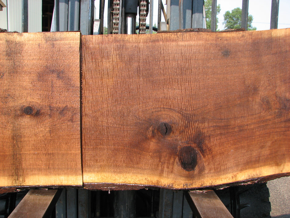 Walnut, American #7690(LA) 1-3/8" to 2-1/2" x 24" to 38" x 136" - FREE SHIPPING within the Contiguous US. freeshipping - Big Wood Slabs