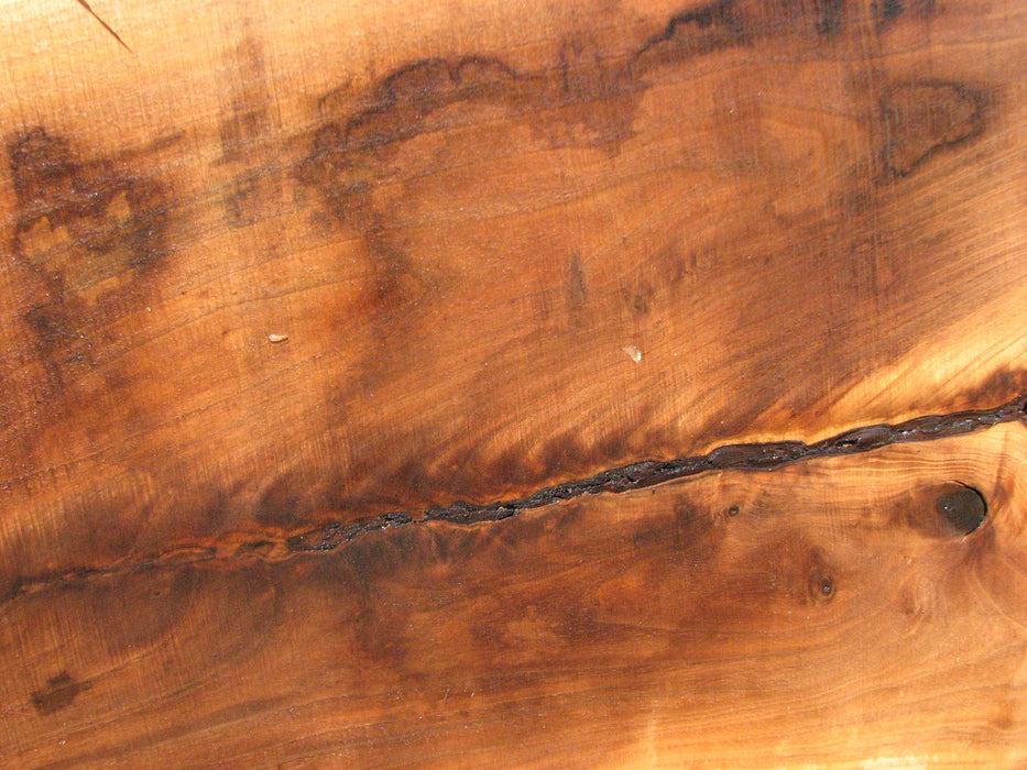 Walnut, American #7864(LA) - 2" x 15" to 21" x 43" - FREE SHIPPING within the Contiguous US. freeshipping - Big Wood Slabs