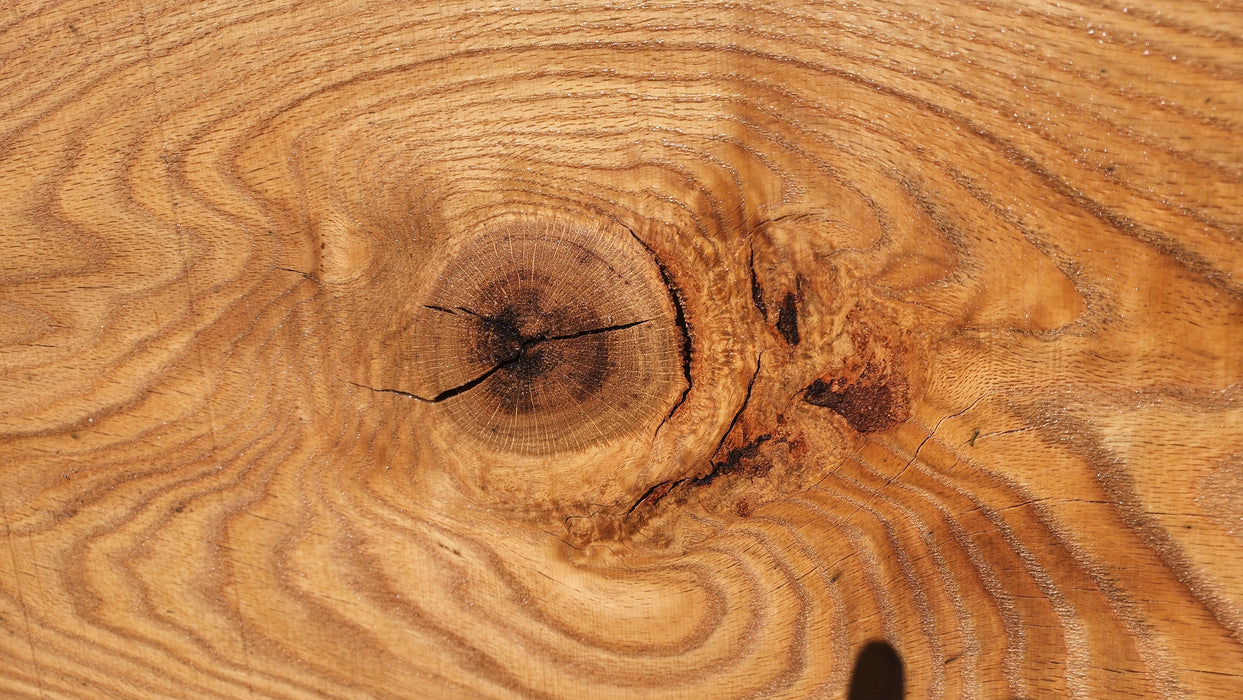 Red Oak #8052(OC) - 2-1/2" x 26" to 41" x 130" FREE SHIPPING within the Contiguous US.